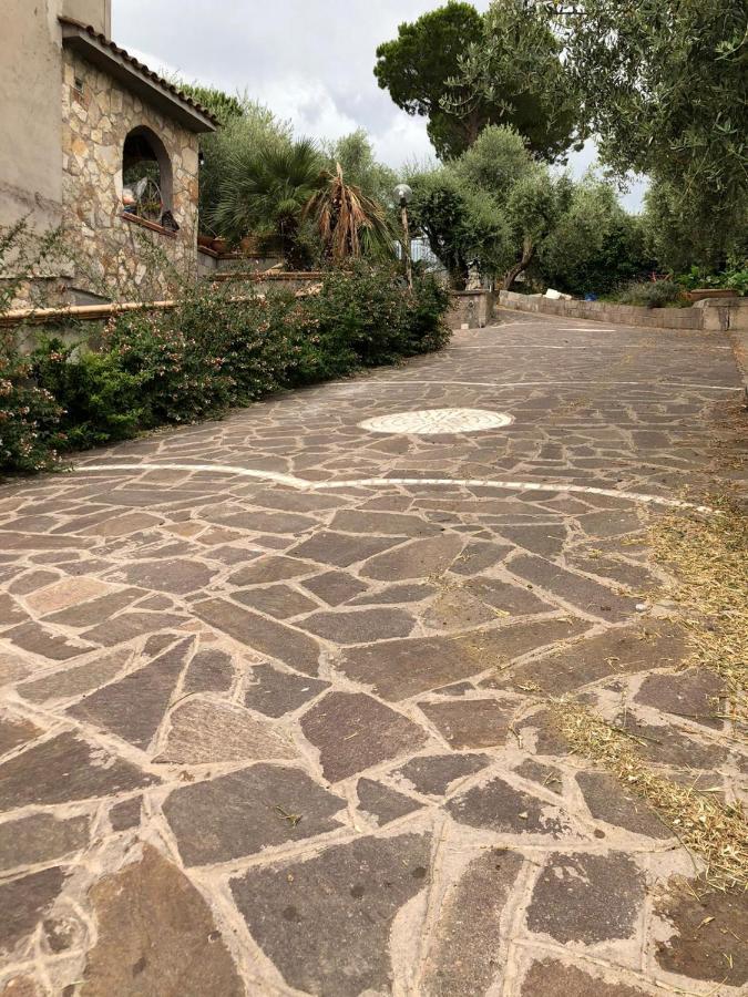 멘타나 La Casa Tra Gli Ulivi Di Fonte Nuova 2 빌라 외부 사진
